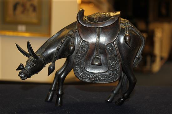 A Chinese bronze censer in the form of a mule, 18th / 19th century, 21cm